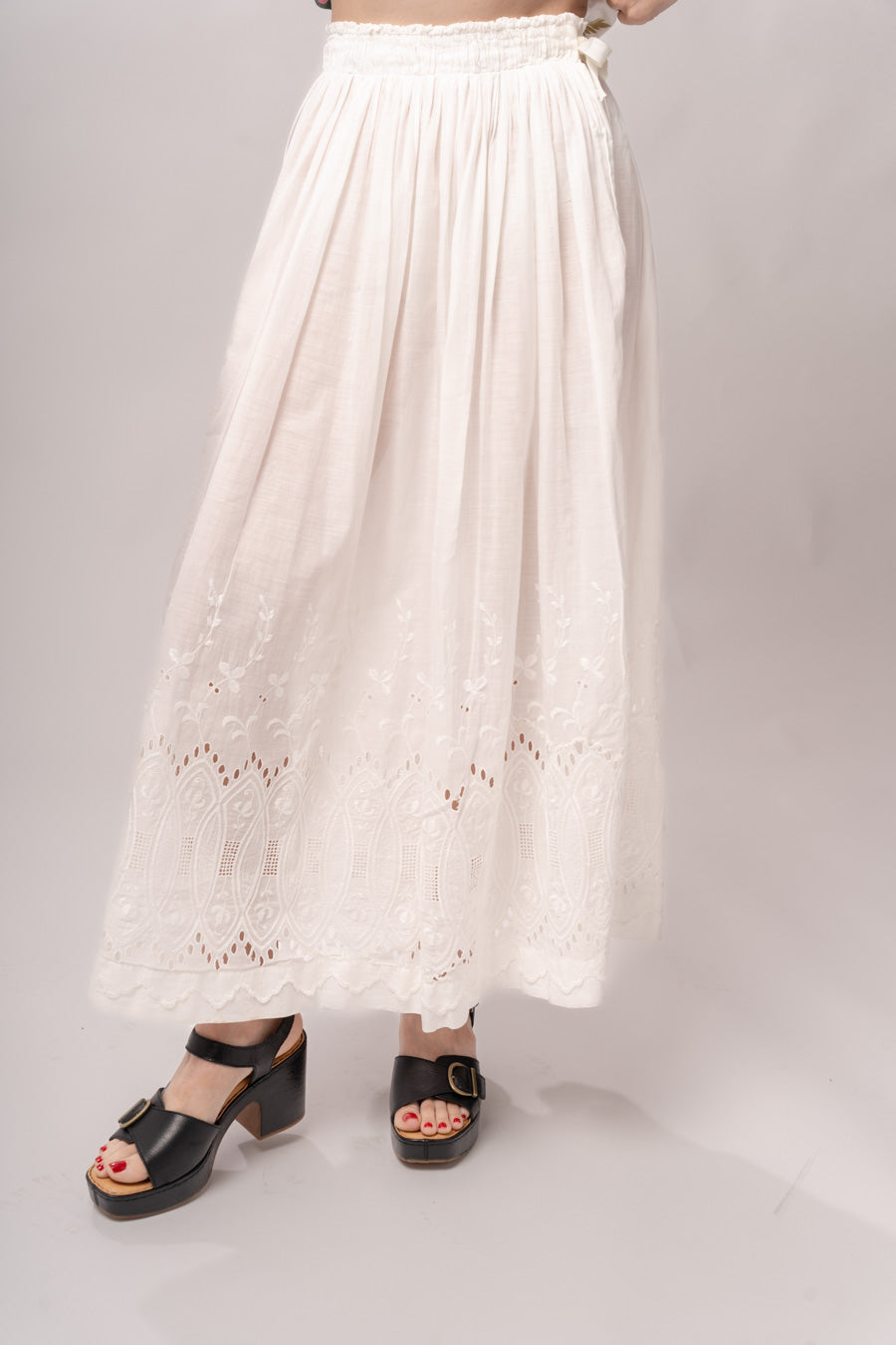 Edwardian White Cotton Eyelet Skirt