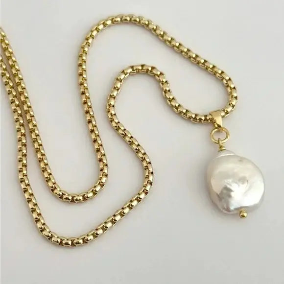 Tramps + Thieves Aurelia Necklace