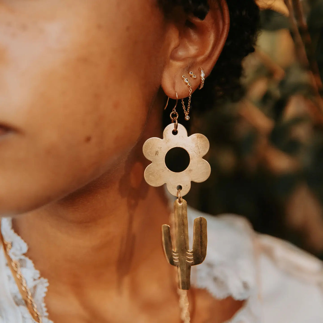 Flatwoods Fawn Desert Daisy Earrings