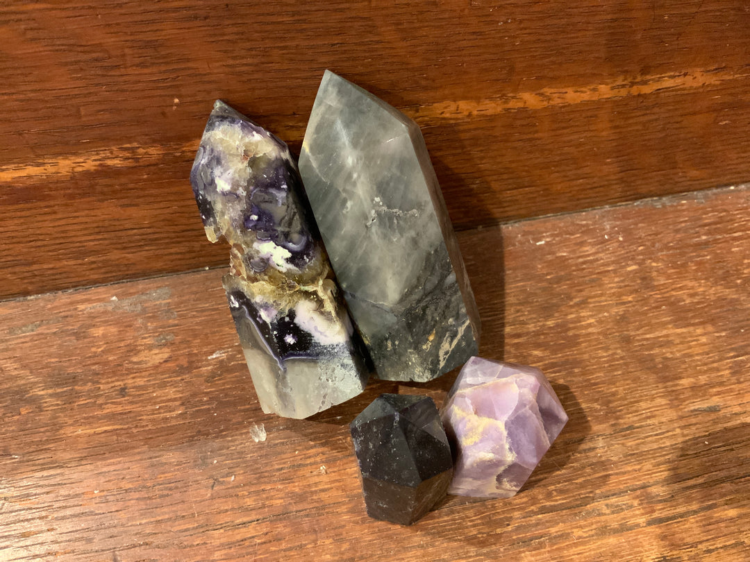 Sugilite Obelisk
