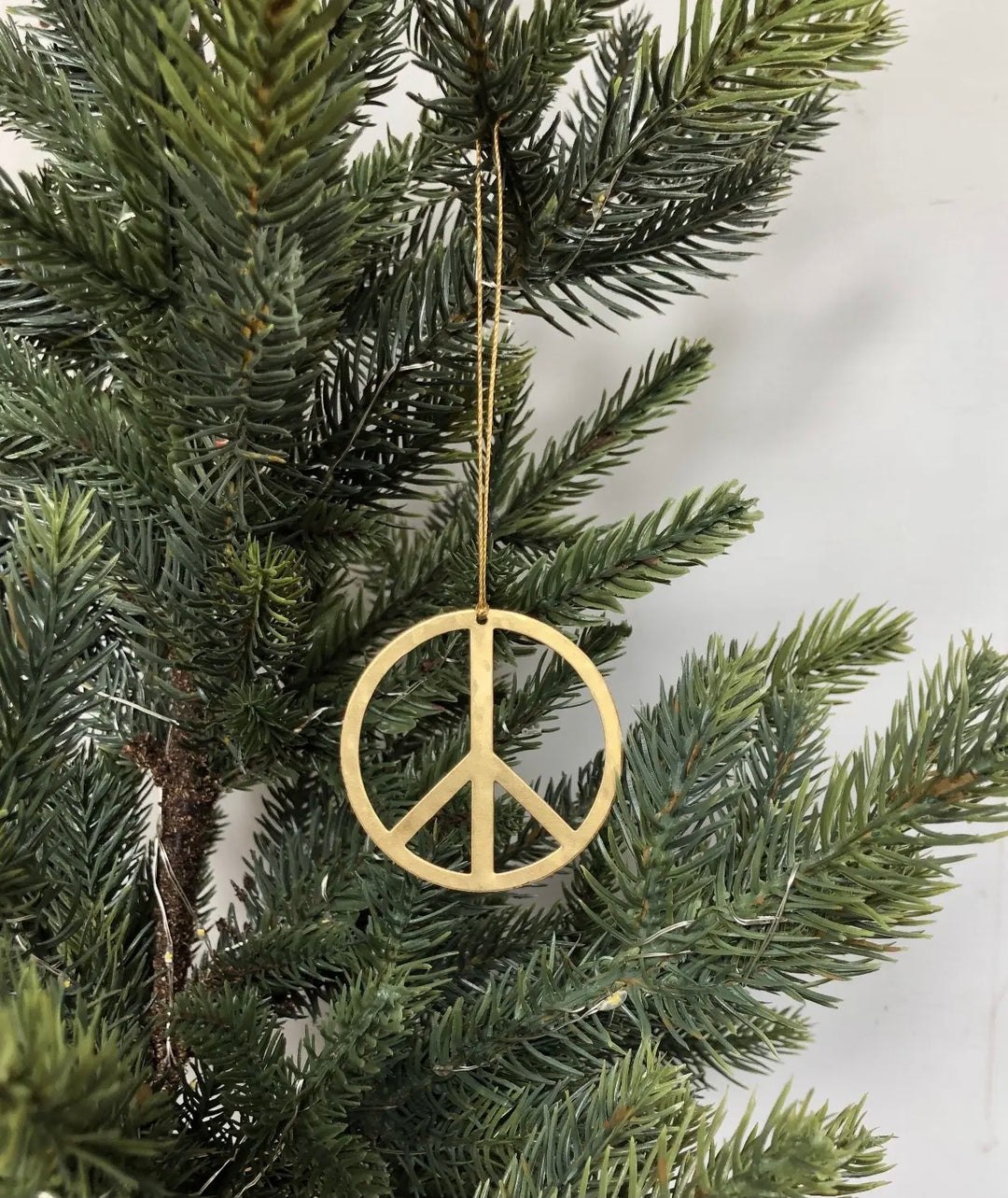 Vida + Luz Choose Peace Ornament